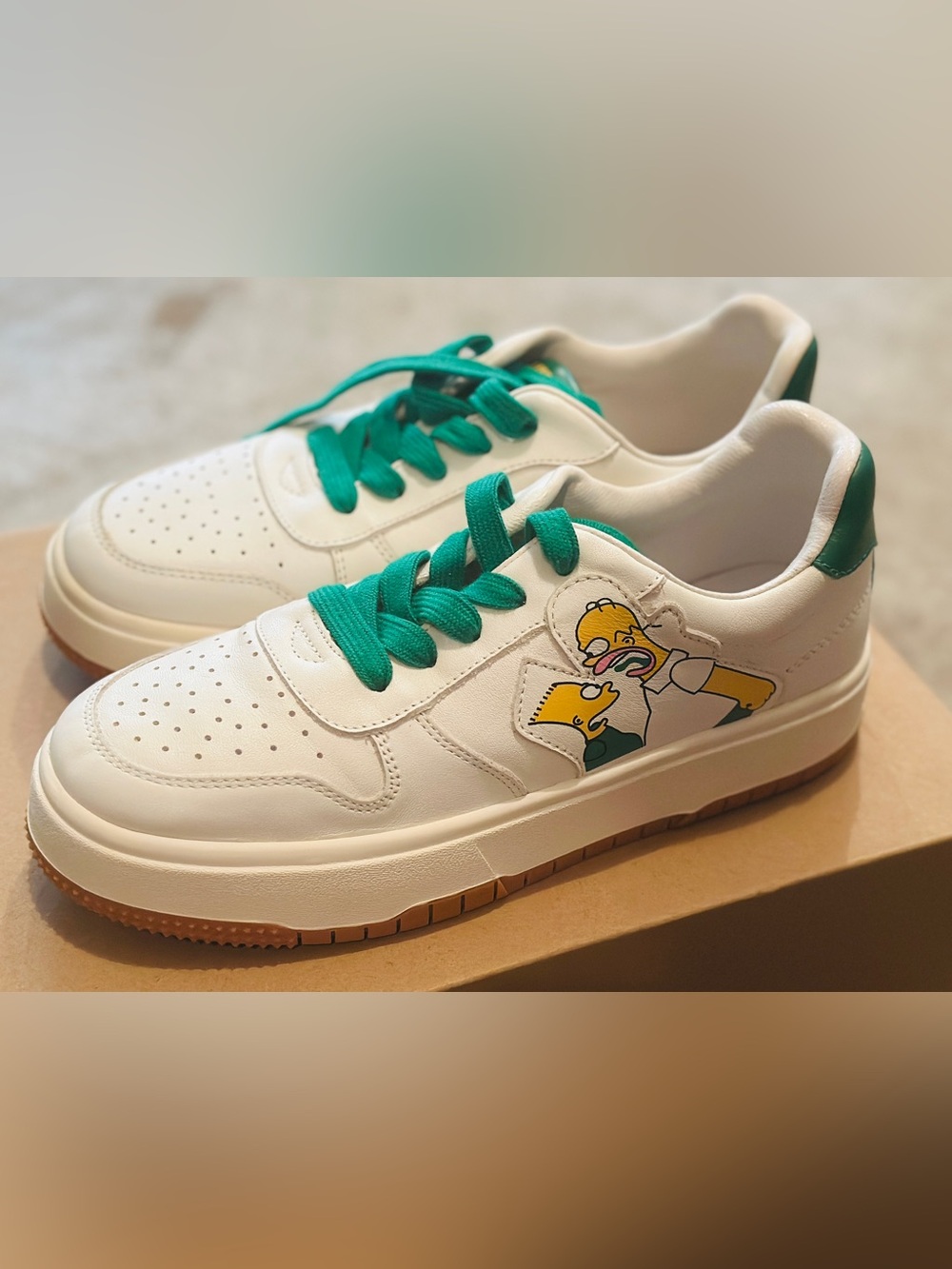 Simpsons- Character White Sneakers with Green Laces